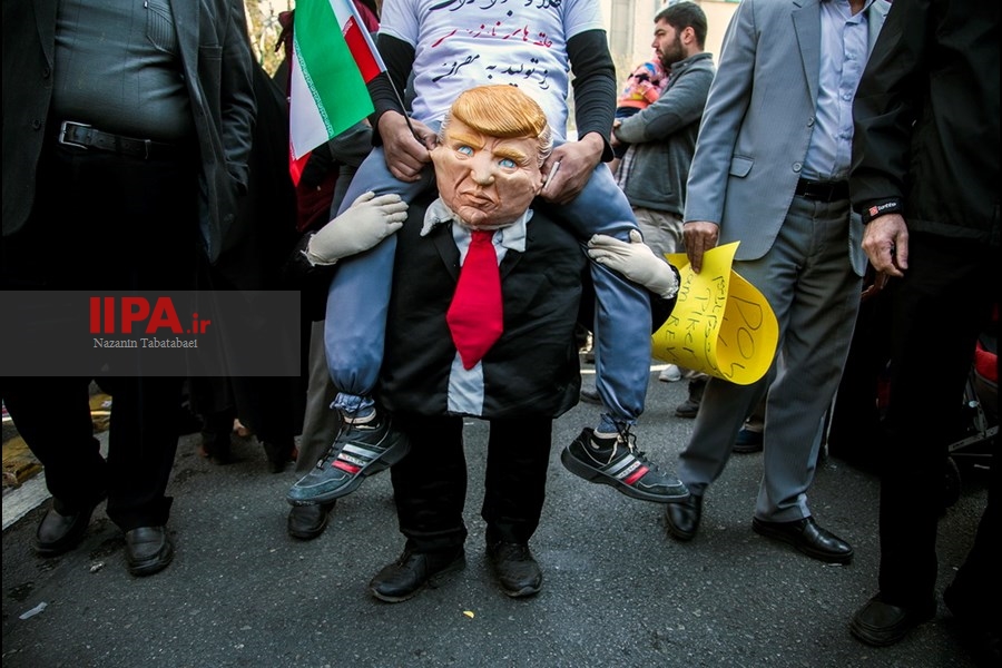   راهپیمایی 13 آبان در تهران /2