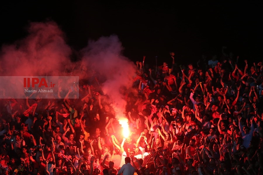   قهرمانی تیم فوتبال پرسپولیس در هجدهمین دوره لیگ برتر