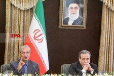   نشست خبری مشترک پس از پایان مهلت ۶۰ روزه ایران به اروپایی ها