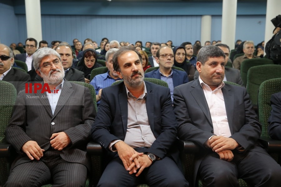   مراسم گرامیداشت روز خبرنگار در موسسه فرهنگی مطبوعاتی ایران