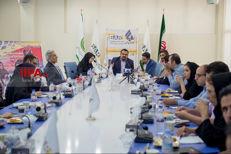   رونمایی از محصول دانش بنیان در حوزه حمل و نقل