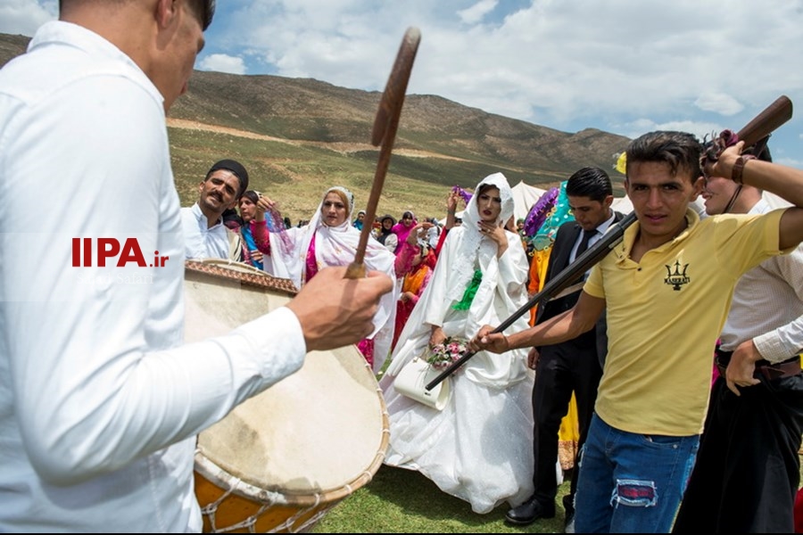   عروسی بختیاری ؛ رقص رنگ ها در طبیعت