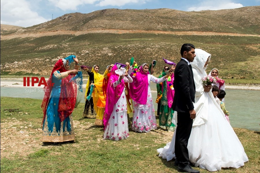   عروسی بختیاری ؛ رقص رنگ ها در طبیعت