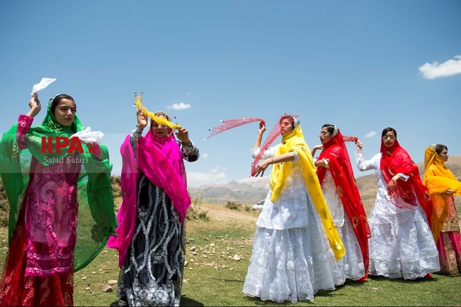   عروسی بختیاری ؛ رقص رنگ ها در طبیعت