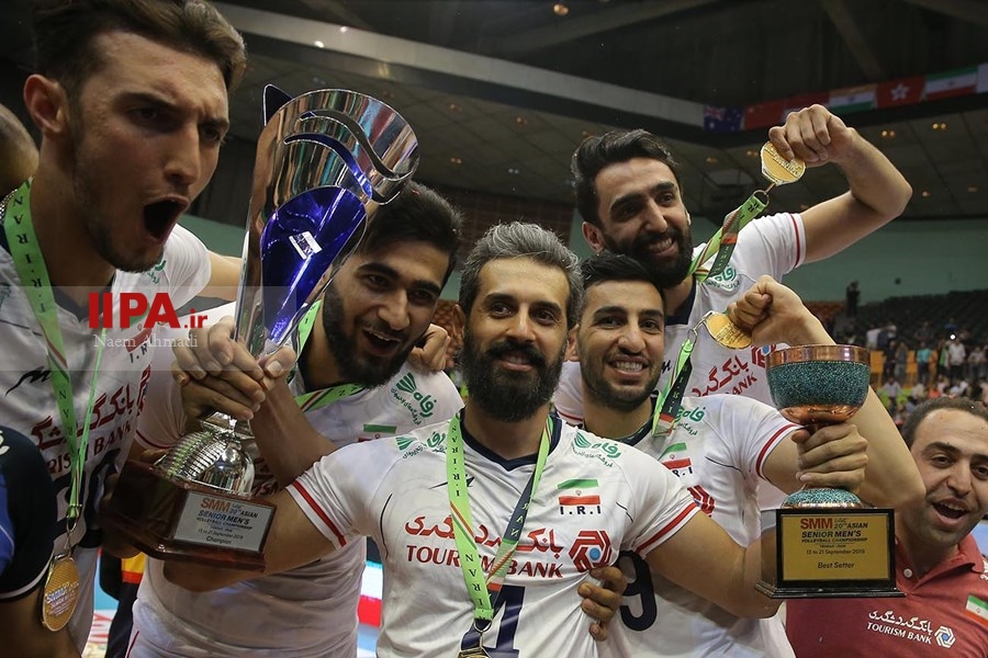   قهرمانی تیم والیبال مردان ایران در آسیا