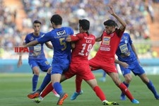   دیدار تیم های فوتبال استقلال و پرسپولیس