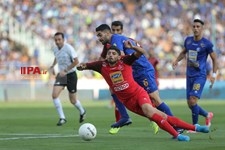   دیدار تیم های فوتبال استقلال و پرسپولیس