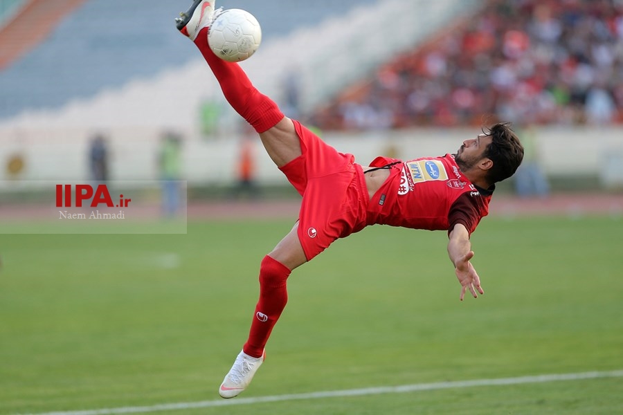   دیدار پرسپولیس و سپاهان اصفهان