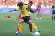   دیدار پرسپولیس و سپاهان اصفهان