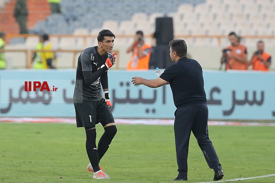   دیدار پرسپولیس و سپاهان اصفهان