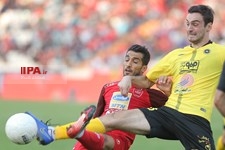   دیدار پرسپولیس و سپاهان اصفهان