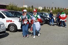   ورود تماشاگران زن به ورزشگاه آزادی