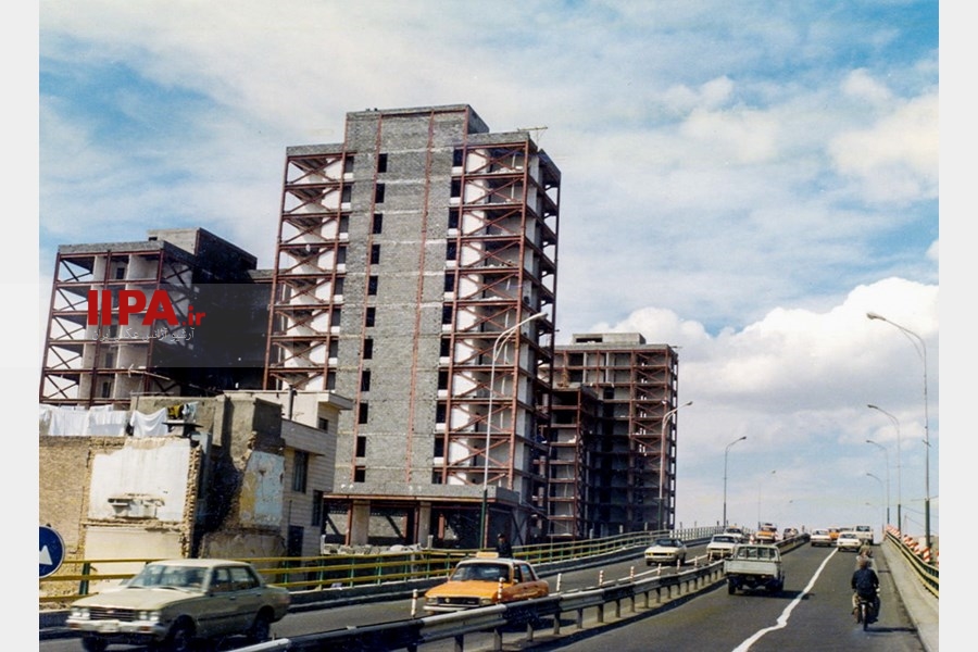 تهران، سال 1374