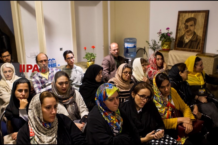   نشست راهکارهای کاهش اسید پاشی 