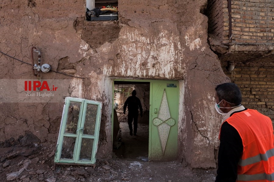   خسارات زلزله در روستای ورنکش