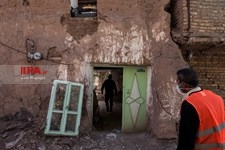   خسارات زلزله در روستای ورنکش
