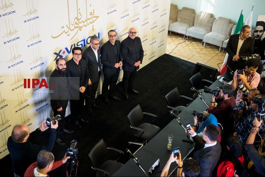   رونمایی ازآلبوم افسانه چشمهایت