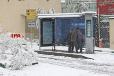   ترافیک در روز برفی در تهران