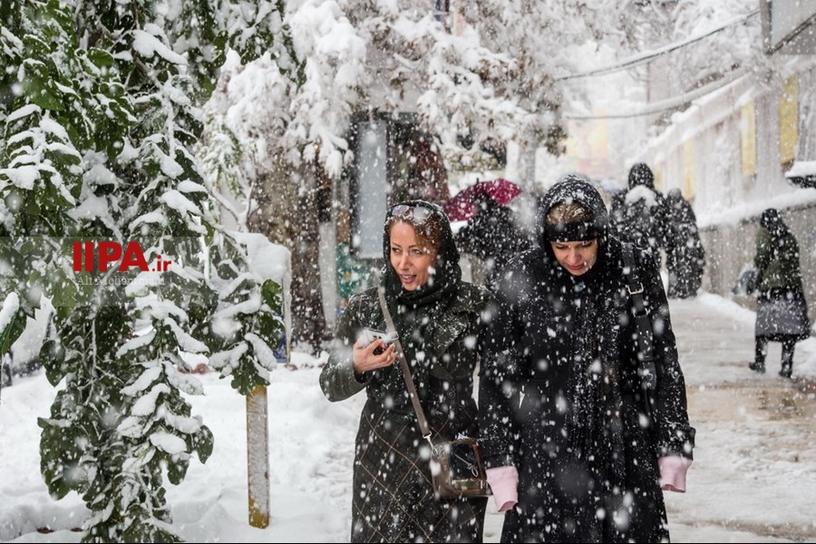   برف پاییزی در تهران