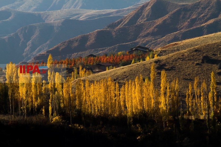   طبیعت پاییزی الموت