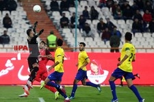   دیدار تیم های فوتبال پرسپولیس و نفت مسجد سلیمان