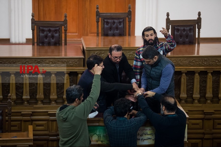   نشست خبری رییس مجلس