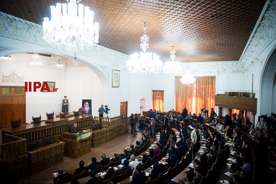   نشست خبری رییس مجلس