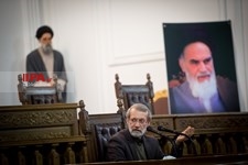   نشست خبری رییس مجلس