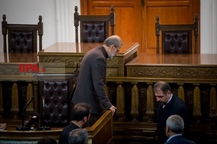   نشست خبری رییس مجلس