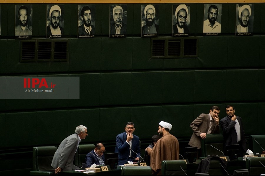   تقدیم لایحه بودجه سال ۱۳۹۹ به مجلس