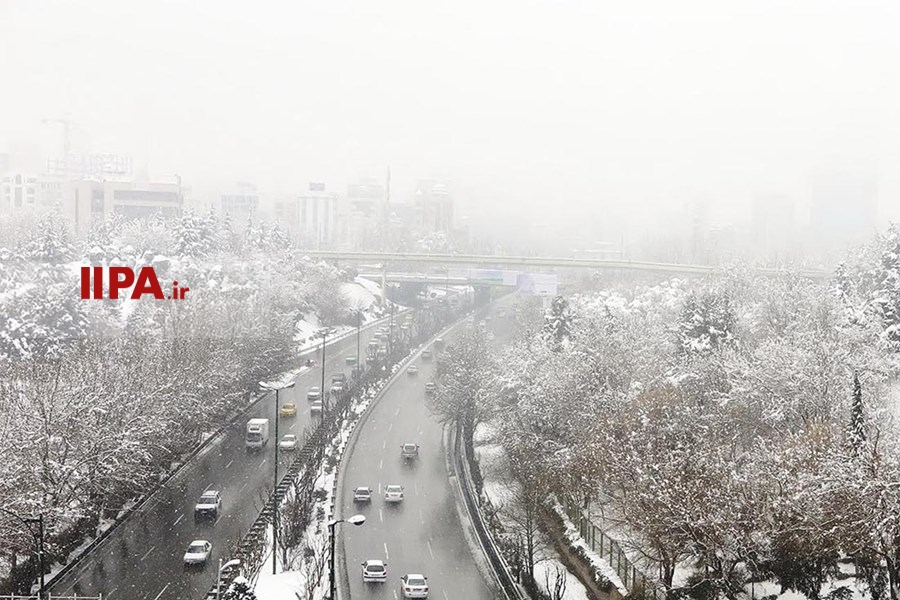   بارش برف زمستانی در تهران