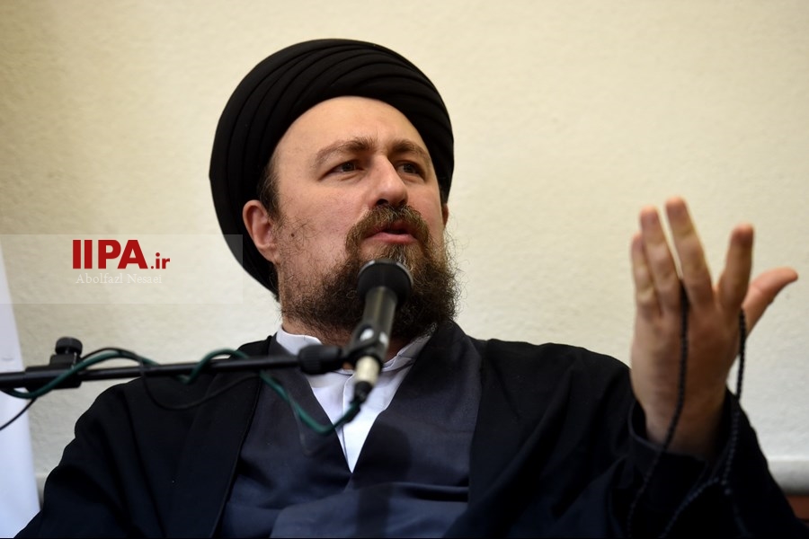   دیدار اعضای تحریریه موسسه مطبوعاتی ایران با سید حسن خمینی 