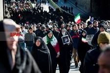   راهپیمایی ۲۲ بهمن در تهران 1