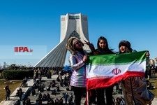   راهپیمایی ۲۲ بهمن در تهران 1