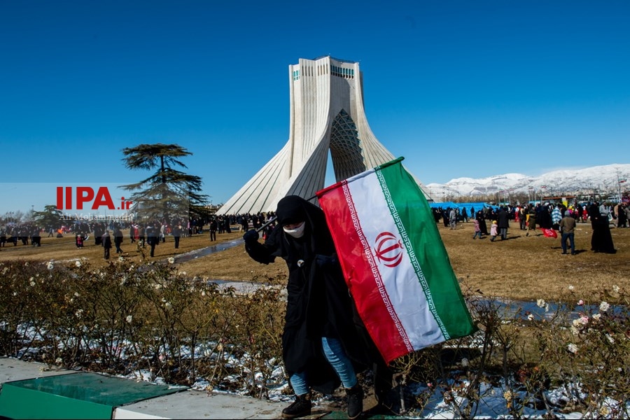   راهپیمایی ۲۲ بهمن در تهران 1