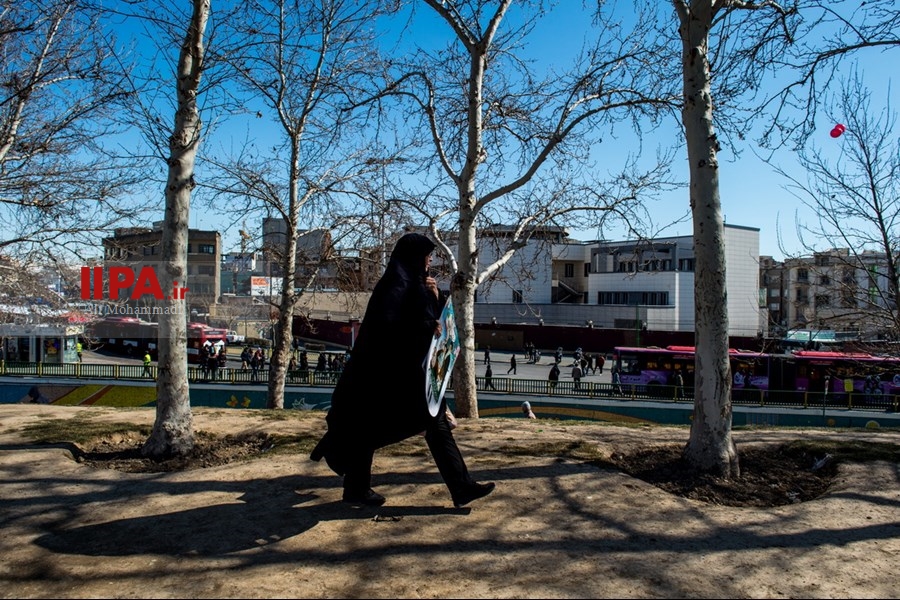   راهپیمایی ۲۲ بهمن در تهران 1