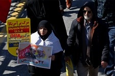   راهپیمایی 22 بهمن  در تهران - 3