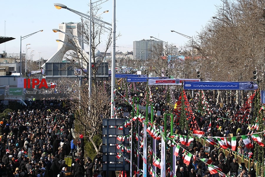   راهپیمایی 22 بهمن  در تهران - 3