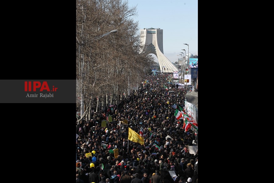   راهپیمایی 22 بهمن  در تهران - 3