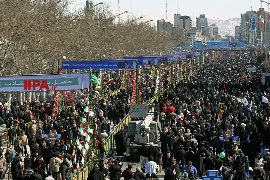   راهپیمایی 22 بهمن  در تهران - 3
