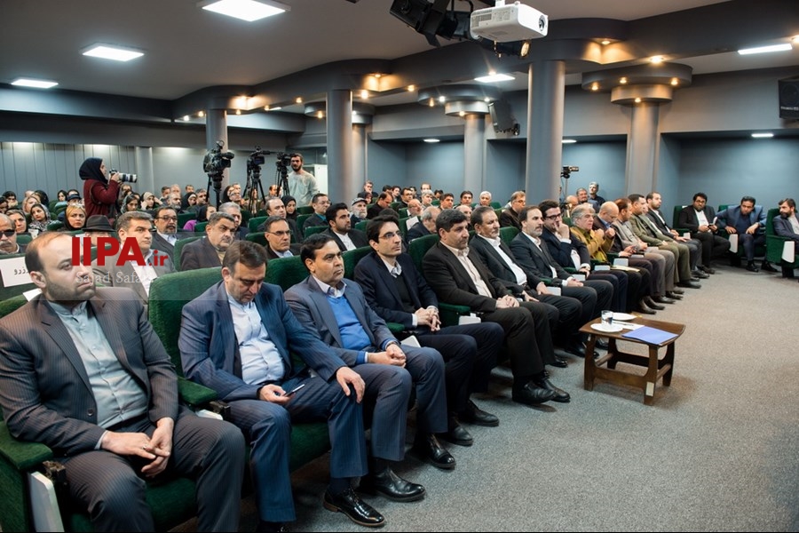   حضور معاون اول رییس جمهور در موسسه ایران