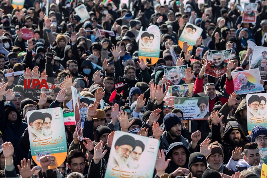   راهپیمایی ۲۲ بهمن در تهران - 2