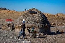   آنسوی گرما در قلعه گنج