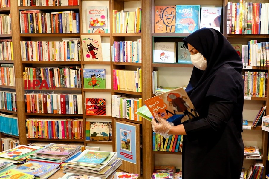   کتابفروشی ها در دوران کرونا