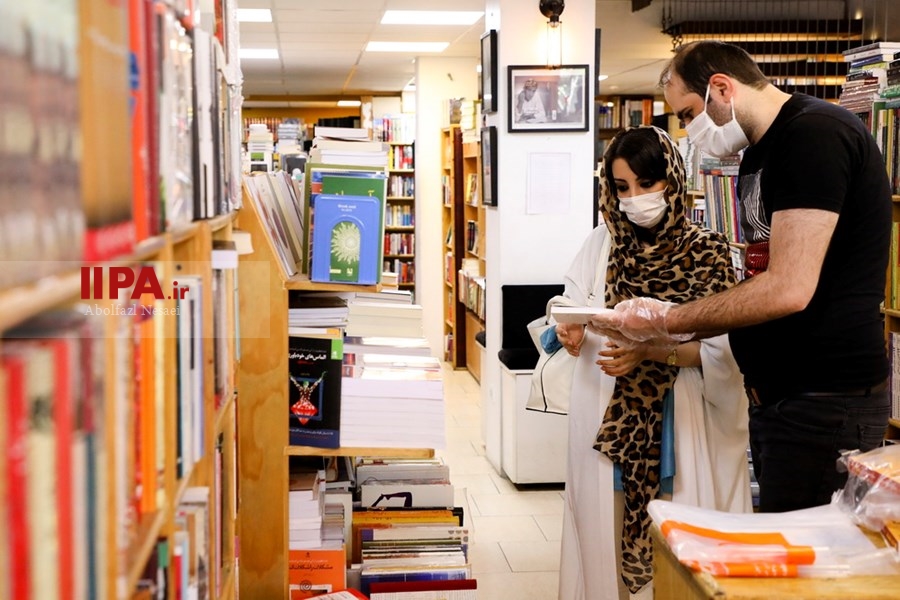   کتابفروشی ها در دوران کرونا