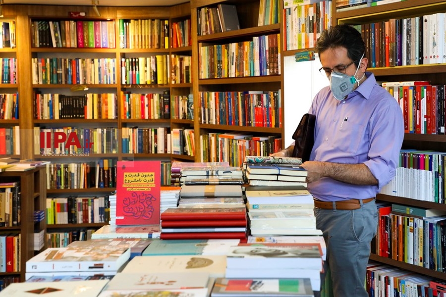   کتابفروشی ها در دوران کرونا