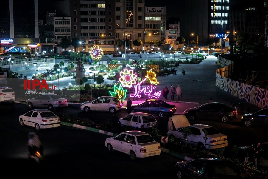   تهرانی‌ها پس از زلزله‌ی ۵.۱ ریشتری