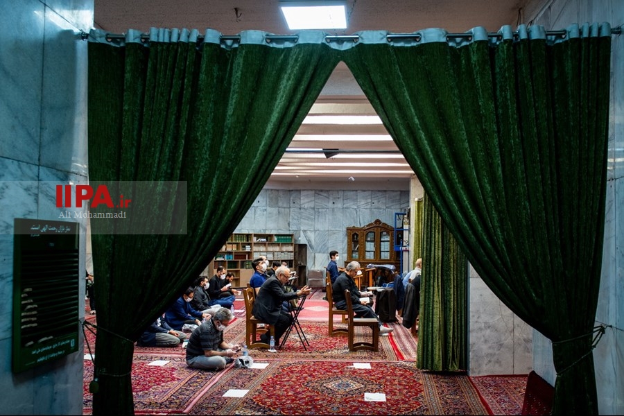   مراسم احیای شب بیست و یکم ماه رمضان 