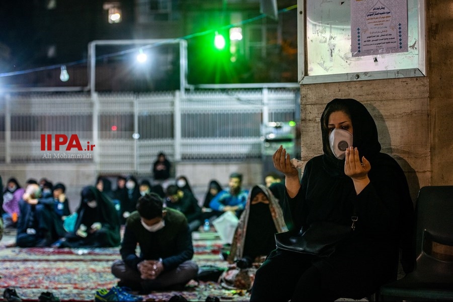   مراسم احیای شب بیست و یکم ماه رمضان 