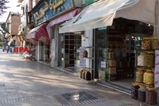   سایه سنگین کرونا بر کسب و کار در شیراز